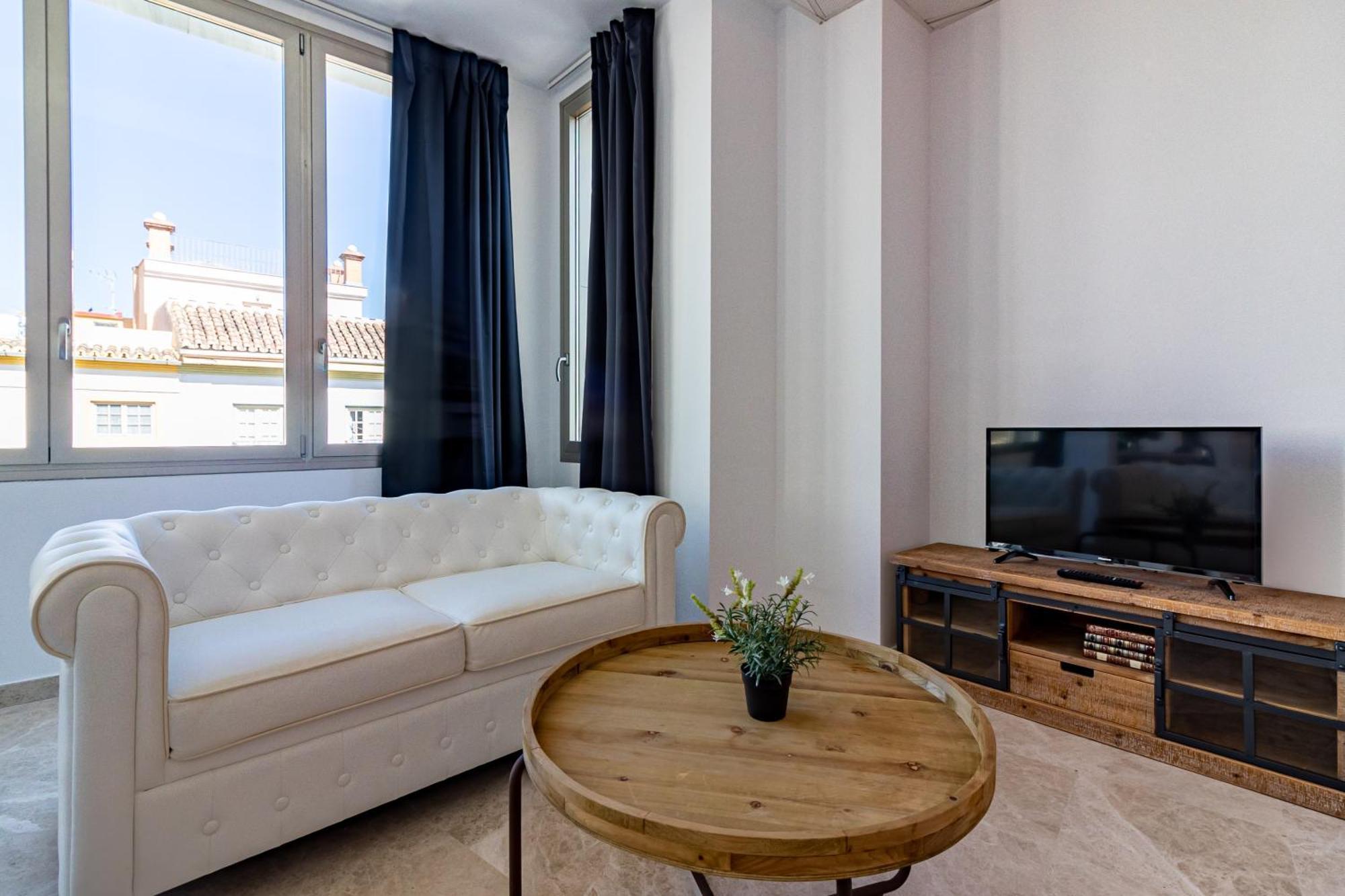Saenz Suites Gallery By Bossh! Apartments Málaga Habitación foto